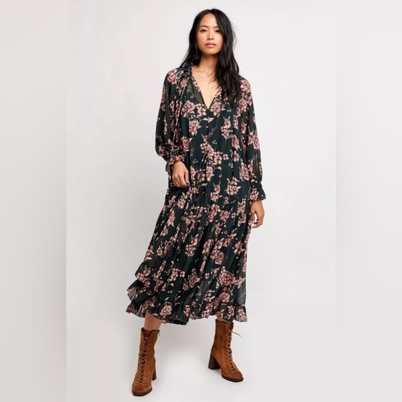 Free People Dresses & Skirts - Free People Feeling Groovy Maxi Dress EUC Sz Medium Forrest Green Floral